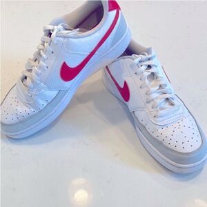 Nike Court Vision Low White/University Red
Swoosh-grey Fog Y2K Sneakers Size 11